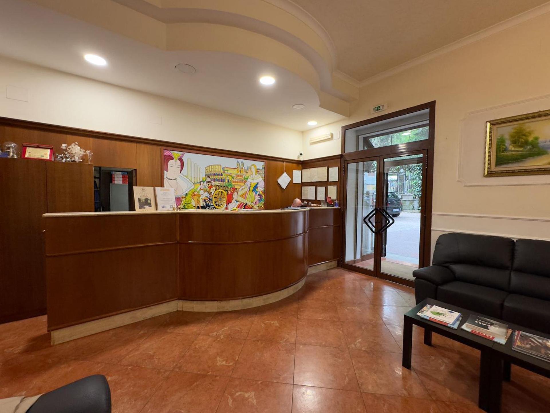 Hotel Villa Robinia Genzano di Roma Dış mekan fotoğraf